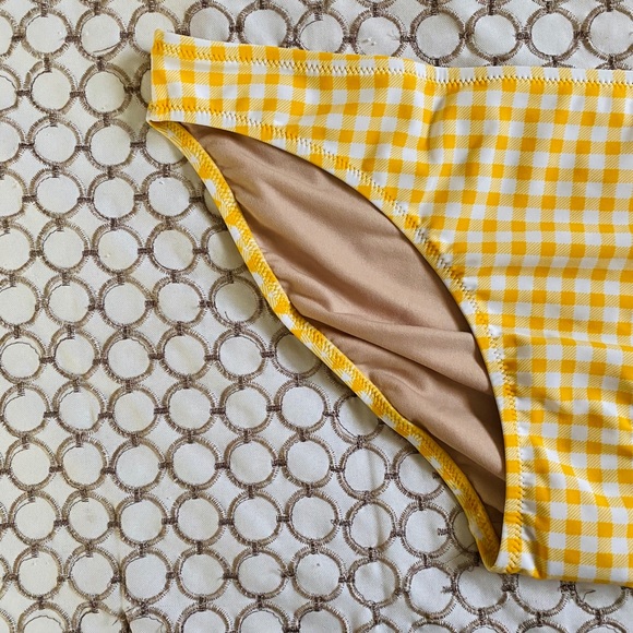 Old Navy Swim Bottom - Picture 5 of 6